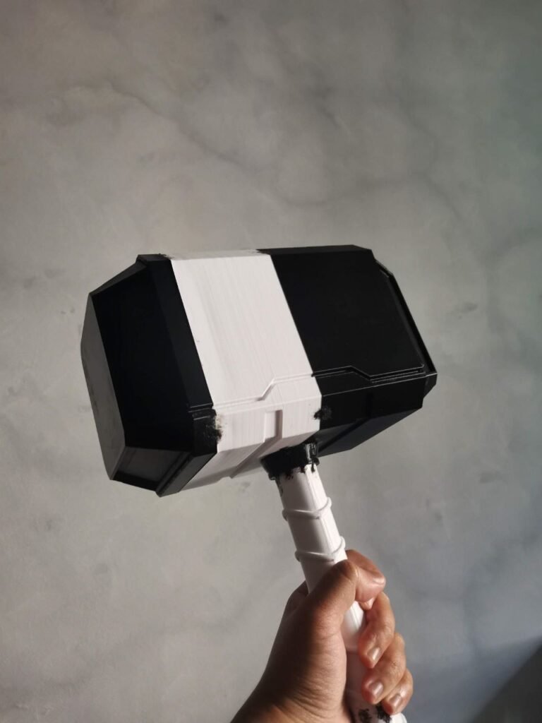 Hasil cetakan props Mjolnir (raw print)