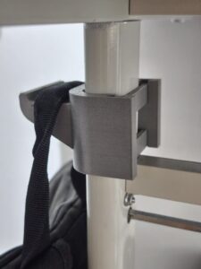 Beg hook, image 1