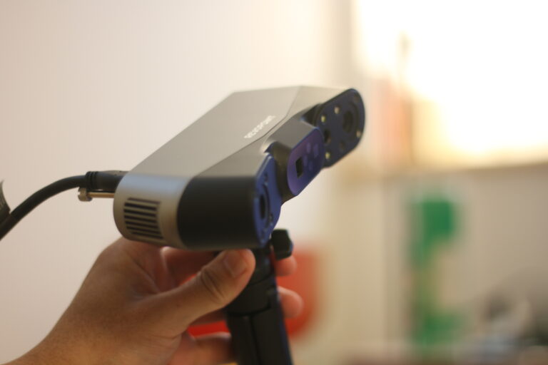 Revopoint POP 4: Adakah Ini Scanner 3D Terbaik Untuk Pemula?
