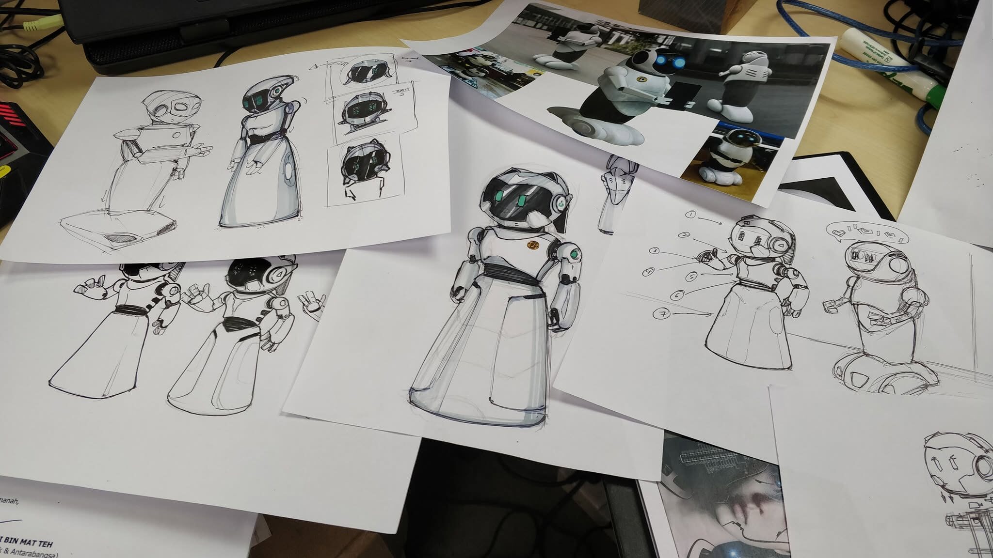 Seeba-Robot Pengiring — 5
