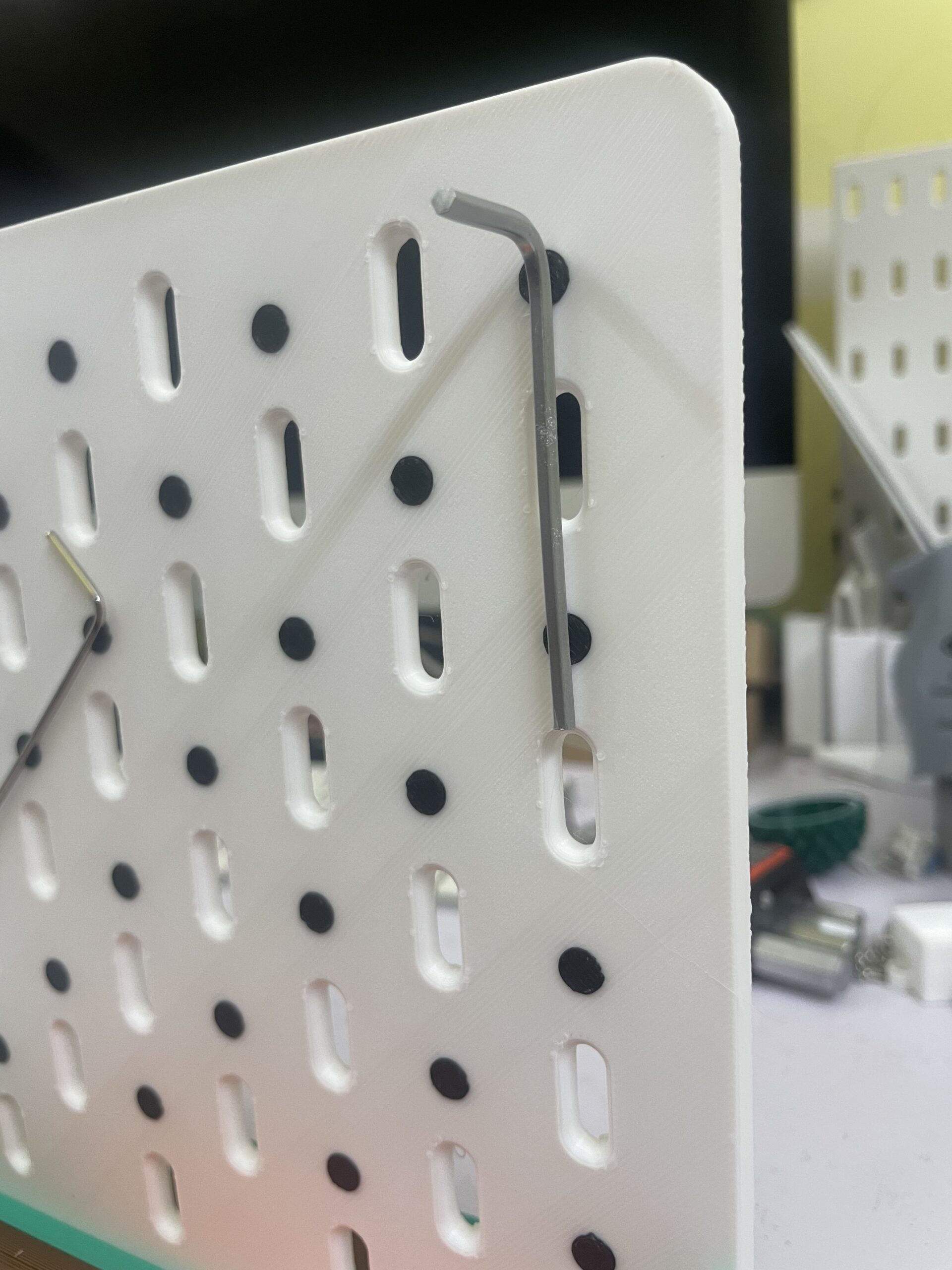 Skadis board with magnet — 2