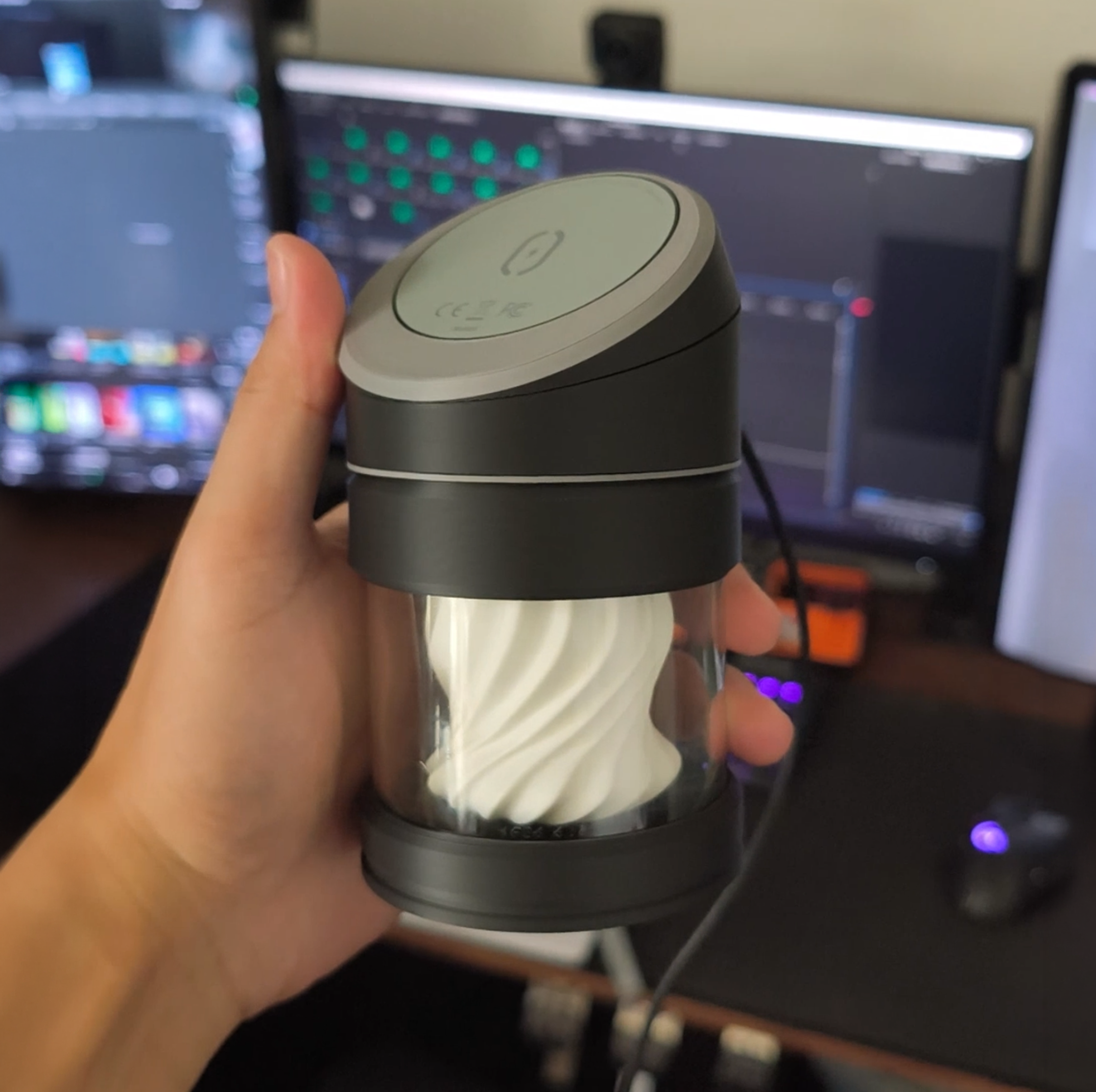 RE:JAR — Upcycled Wireless Charging Lamp. — 5